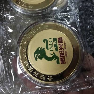 企业庆典纪念品定制 银币、胸章与企业形象策划的完美融合